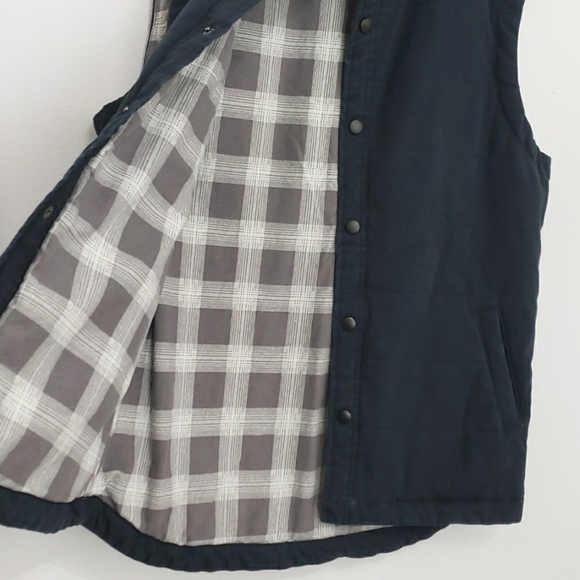 NAVY BLUE SOFT COTTON FLANNEL VEST, BOY'S SIZE: SMALL, $25 - Picture 2 of 5